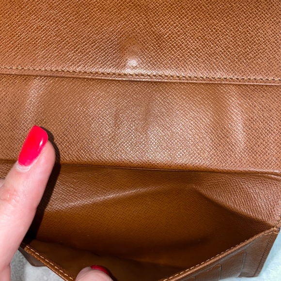 Wallet - Picture 8 of 10